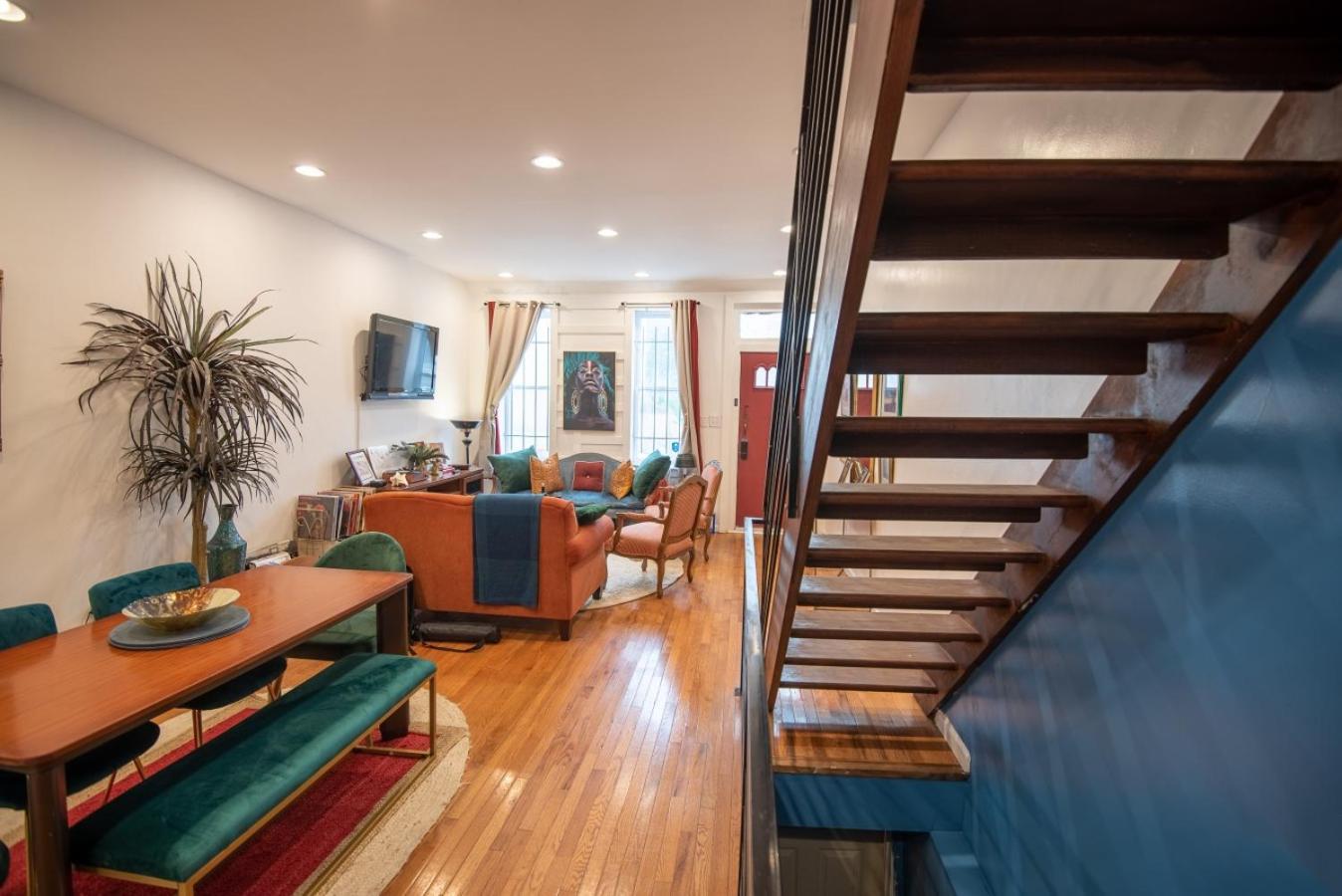 Holiday home Maximalist Getaway Near Temple *