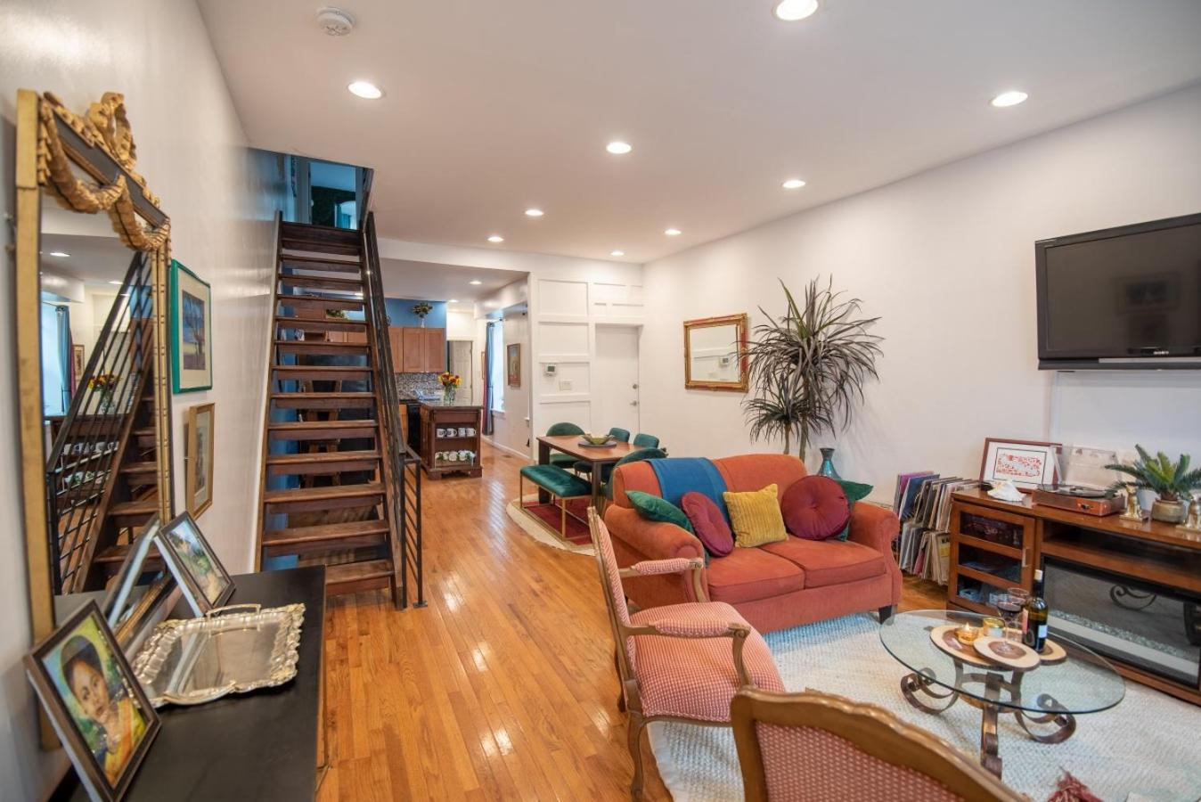 Holiday home Maximalist Getaway Near Temple
